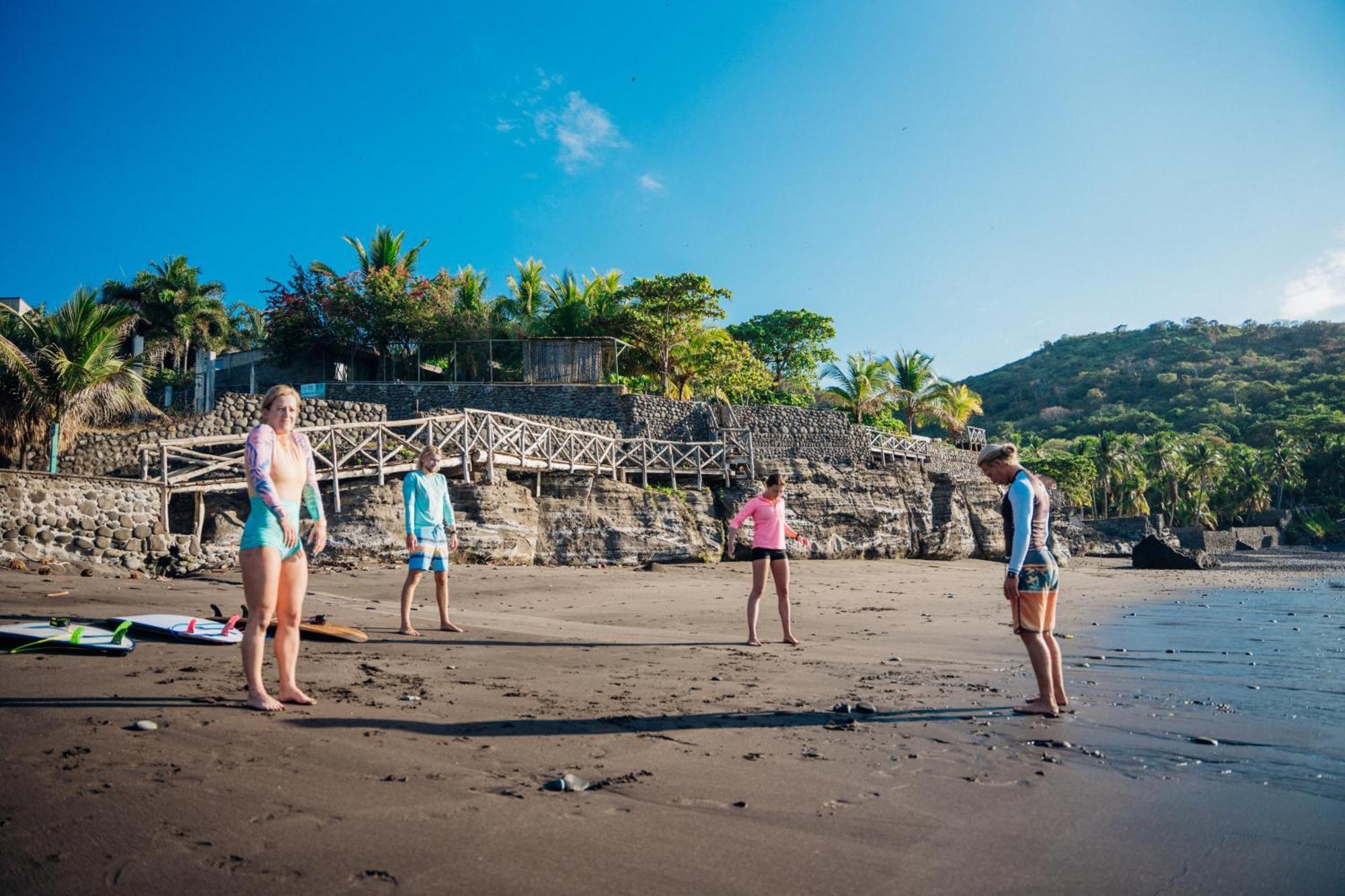 Puro Surf Hotel エル・ゾンテ エクステリア 写真
